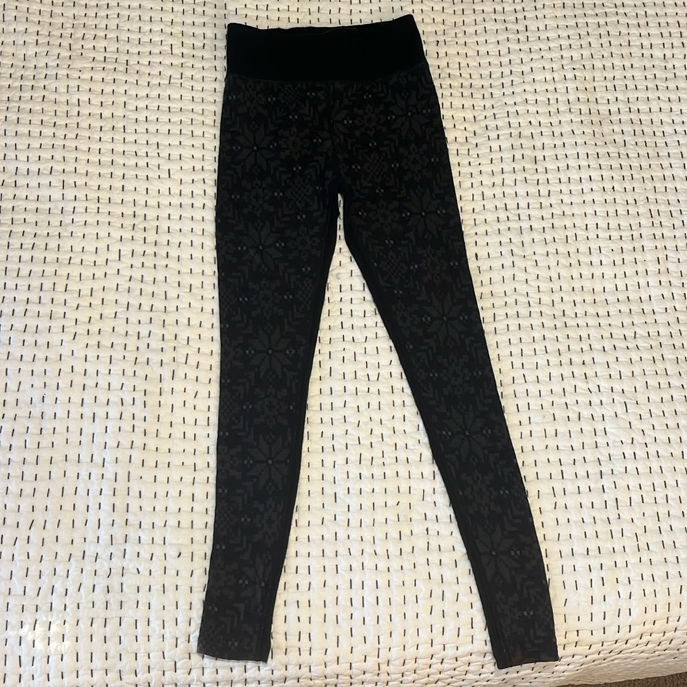 Kari Traa Edith Pant, size small